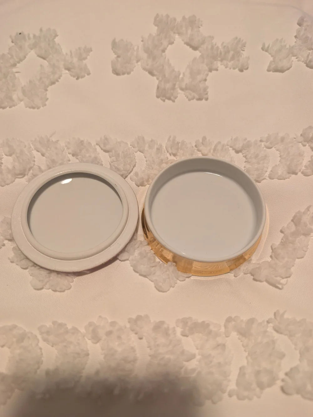 Pastel Mosaic Porcelain Dish with Gold Lattice - Casa Batlló Spain